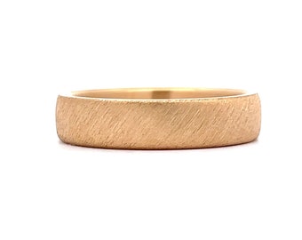 Men's Lightly Textured Wedding Band in 14k Yellow Gold
