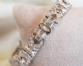 9.84 Carat Vintage Art Deco Diamond Bracelet in 14k White Gold