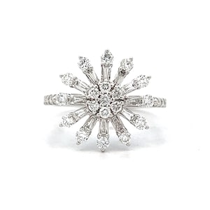 Anillo de cóctel Sunburst con diamantes en oro blanco de 14 k