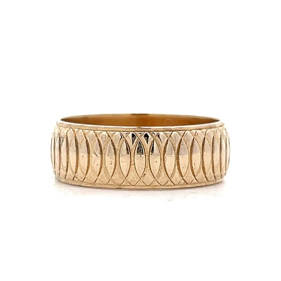 Vintage Circular Engraved Wedding Band in 14k Yell