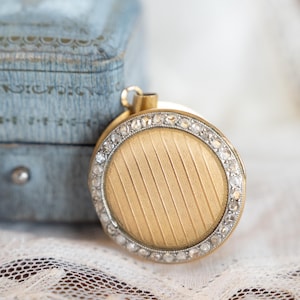 Engraved Victorian Diamond Pendant in 14k Yellow Gold