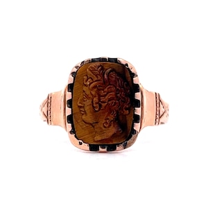 Victorian Tiger&#39;s Eye Cameo Right Hand Ring in 10k Yellow Gold
