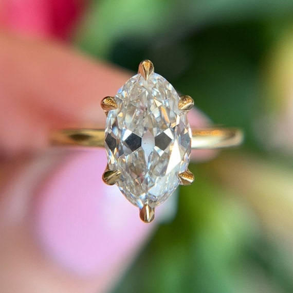 3 カラット GIA オーバル カット ダイヤモンド エンゲージリング 14K 