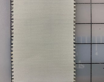 Cinta vintage de grogrén blanco de picot. Se vende cortada a medida. Algodón rayón Petersham.