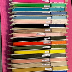 Nr.3 Schweizer Samtband,Velvet Band. Hergestellt in der Schweiz. Seiden-Satin-Rückenband. Samtbänder, Preis ist pro Rolle von 10 yards.