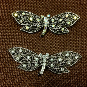 Broche de mariposa antiguo, fabricado en la República Checa.