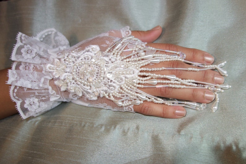 Embellished Lace Gloves Wrist. Fingerless Lace Wedding Gloves Short White Lace Ruffle Gloves. image 5