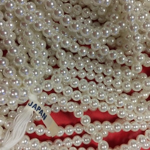 1,668 Vintage 6mm White Pearls. Made in Japan. Japanese Pearls, Jewellery Making, Wedding Pearls, Pearls.