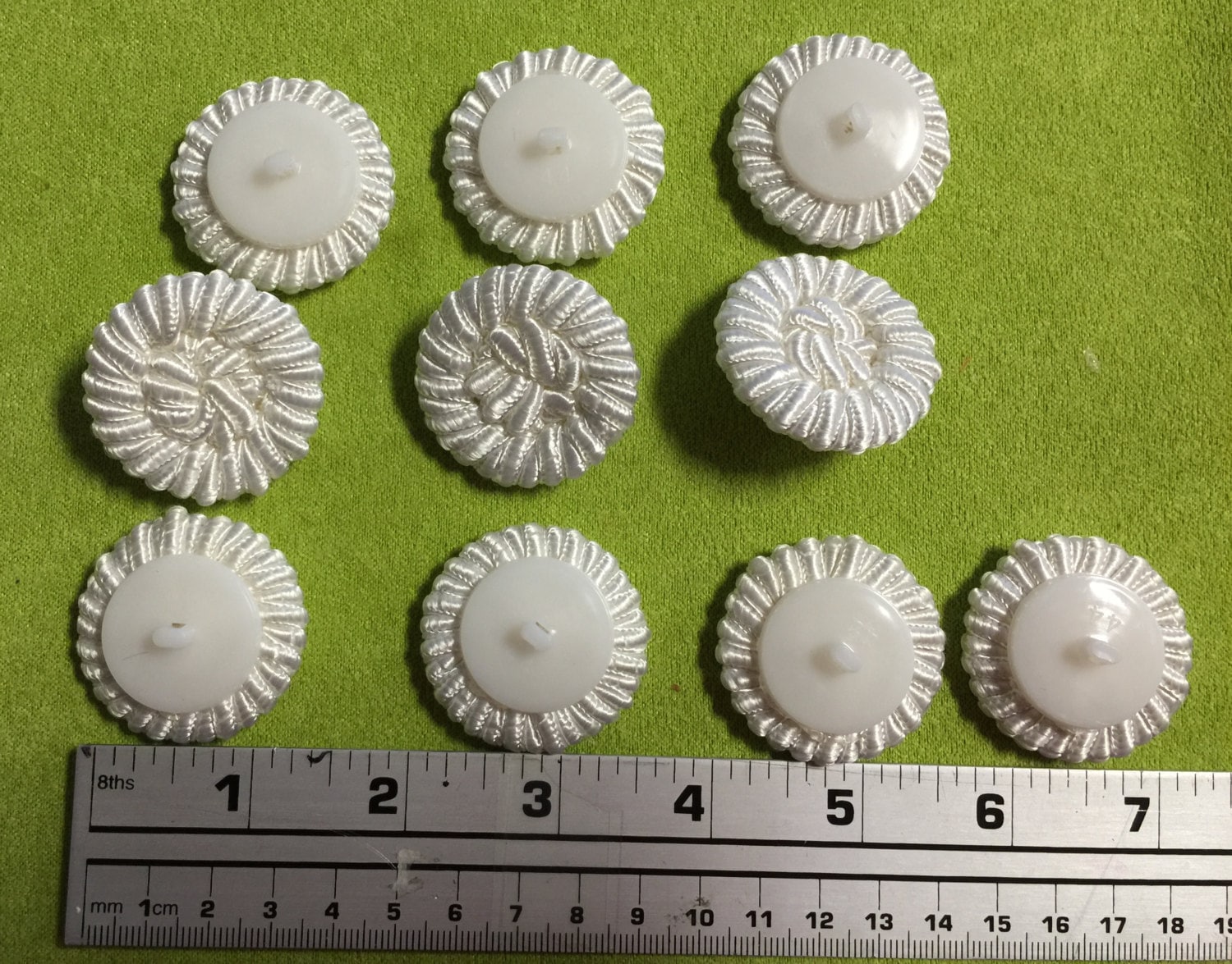 GORGECRAFT Bottoni A Conchiglia Naturali (52 Pz): 2 Misure Diverse Per Cucito E Fai Da Te Su Camicie, Abiti E Blazer - 4