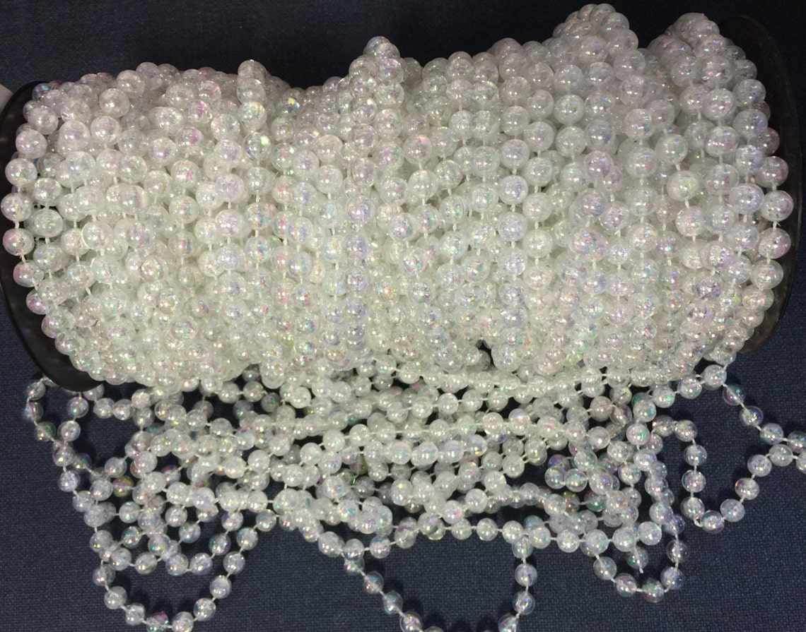 36 Yards of Vintage Pearl Beads on Spool, White Pearl Garland. Shiny ...