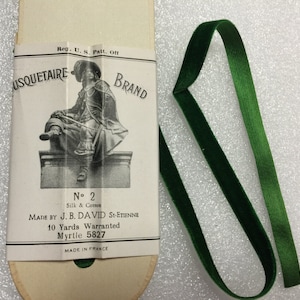 Vintage Ribbon, Colour Green Made in France. Sold by the pack of 10 yards. Mousqetaire Brand. Width - 3/8