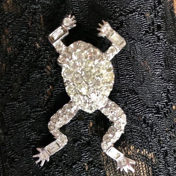 Broche en argent strass grenouille fabriquée en République tchèque.