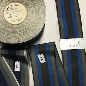 Nastro vintage a righe in gros grain. Nastri in gros grain di cotone e rayon. Venduto tagliato su misura.