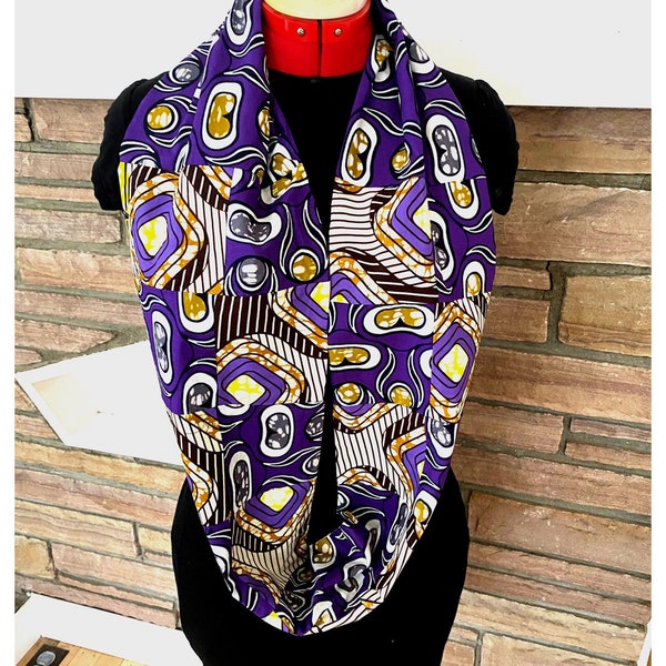 Foulard Infini Patchwork En tissus africain, Wax, Hommes et femmes, unisex, mix de tissus. Piece Unique.