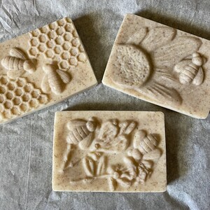 Handmade Soap Bars | Honey & Oatmeal Infused, Lavender Scented Goat Milk Soap