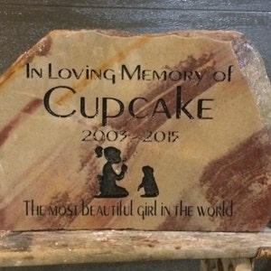 PERSONALIZED Natural Stone Pet Memorial // Engraved Stone // Polished Stone // Grave Marker // Headstone // Garden Stone // Gift image 3