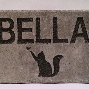 PERSONALIZED Pet Memorial Stone // Engraved Stone // Customized // Grave Marker // Headstone // Garden Stone // Gift // 4x7