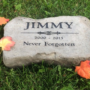 PERSONALIZED Memorial Stone // Rosetta 10x13 // Remembrance // Engraved Stone // Customized // Headstone // Tombstone // Garden Stone //Gift