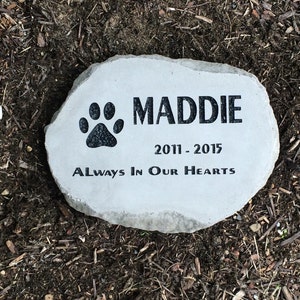 PERSONALIZED Pet Memorial Stone // Engraved Stone // Grave Marker // Headstone // Garden Stone // Pet Loss Gift // Cat // Dog // 8x12