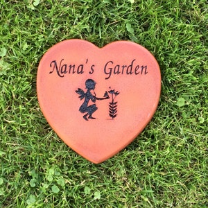 PERSONALIZED Engraved Garden Stone // Family Stone // Family Name // Heart Shaped Stone // Home Decor // Mother&#39;s Day // Valentine&#39;s Day