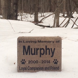 PERSONALIZED Pet Memorial Stone // Engraved Stone // Customized // Grave Marker // Headstone // Garden Stone // Gift // 7x8