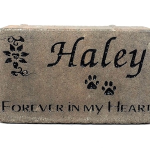 PERSONALIZED Pet Memorial Stone // Engraved Stone // Customized // Grave Marker // Headstone // Garden Stone // Gift // 4x7