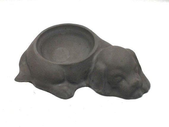No flip cheap dog bowl