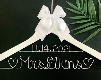 Wire Bridal Hanger, Mrs Personalized Wedding Dress Hanger, Custom Rustic Hanger, Bridal Engagement Shower Gift