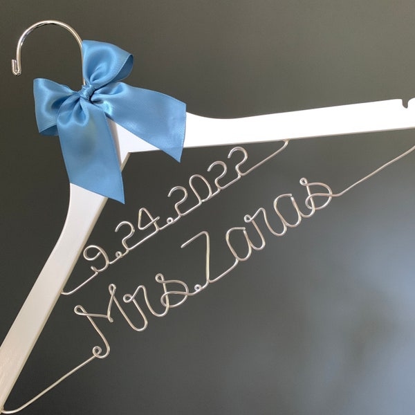 Bride Wedding Dress Hanger with Date, Rustic Personalized Wire Bridal Hanger, Mrs Custom Bridal Shower Gift