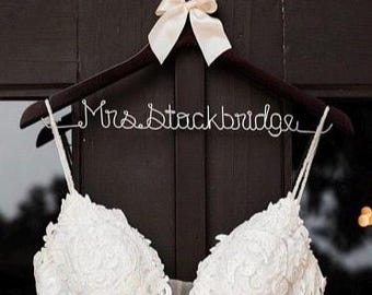 Personalized Bridal Gown Hanger, Bride Engagement Gift, Wedding Dress Hanger, Custom Rustic Wire Shower Gift
