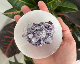 Selenite Circle Charging Plate: Satin Spar Cleansing Plate