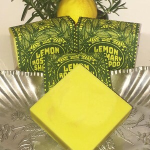 Lot de soins capillaires au citron et au romarin image 2