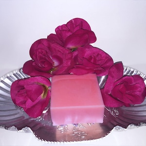 Fresh Roses Shampoo Bar - Hydrating Blend