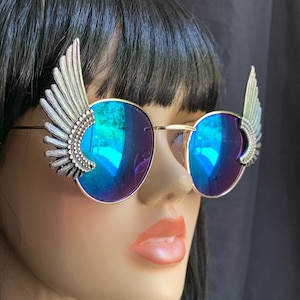 Winged Sunglasses Fairy Butterfly Embellished Rave Festival Outfits Decorated Sunnies Shades Custom Mirror Glasses Trippy Burning Man Jewel