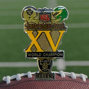 Vintage Oakland Raiders Super Bowl XV 1980 Champions vs Philadelphia Eagles NFL Football Lapel/ Hat Pin
