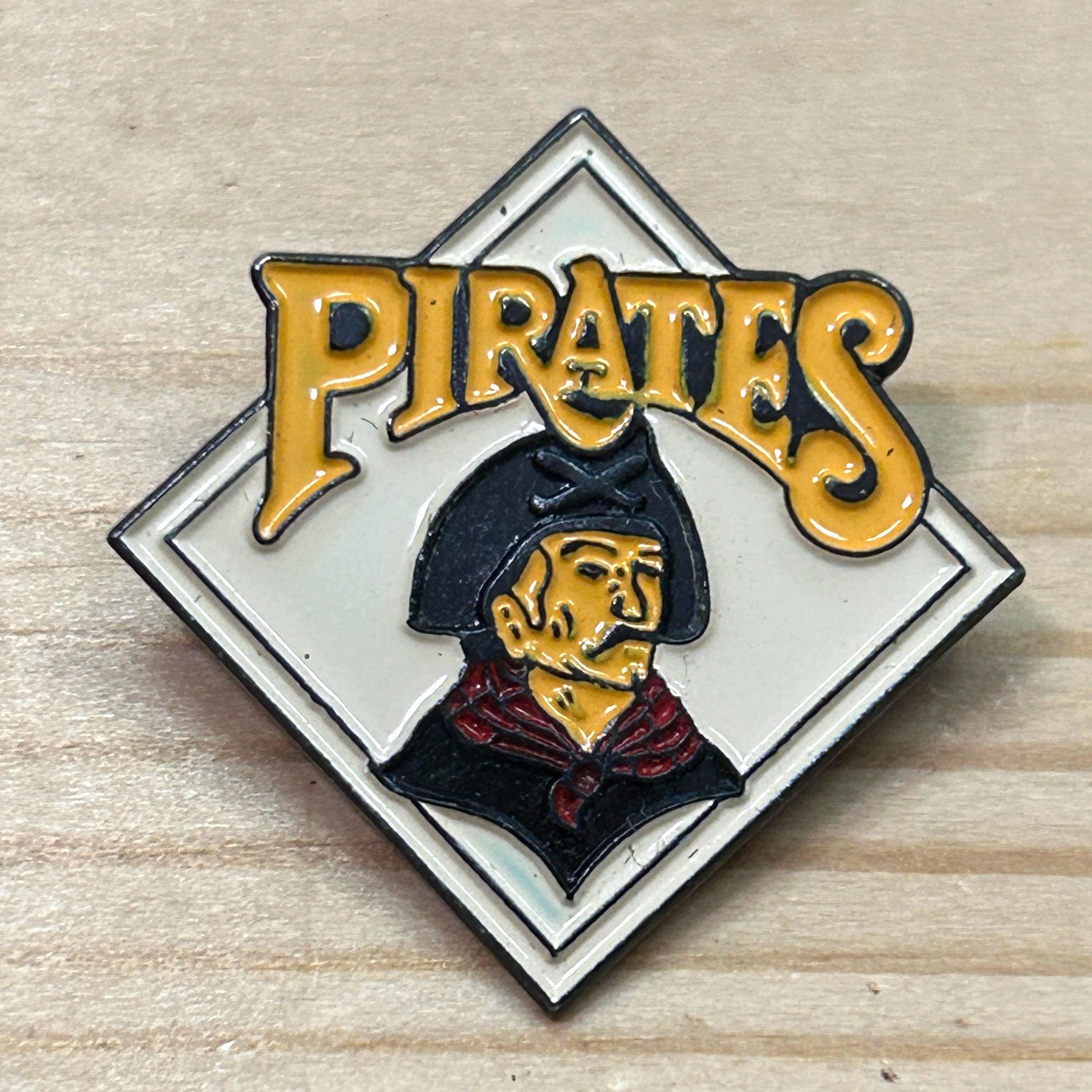 ヴィンテージ ピッツバーグ パイレーツ 1990年代 MLB 野球ピンバッジ