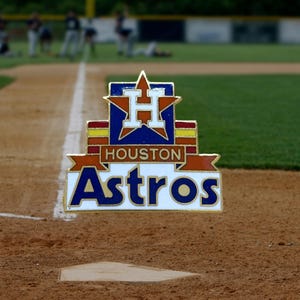 Vintage Houston Astros 1980's MLB Baseball Lapel/ Hat Pin