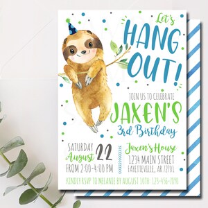 ナマケモノの誕生日招待状、ナマケモノの男の子の誕生日招待状、一緒に遊ぼう、ナマケモノ、青緑、男の子の誕生日パーティー、ナマケモノの招待状 5x7 1124