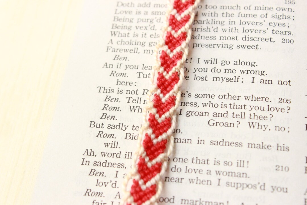 Heart Friendship Bracelet, Valentines Day Bracelet, Kids Valentines