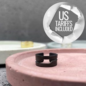 Wide ear cuff, Graphite black sterling silver conch cuff, edgy earring, fake piercing earring, ear cuff no piercing, geometric ear cuff