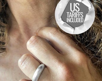 Anel artesanal em prata de lei 925 com cúpula, anel empilhável em prata maciça 925 com formato de meia-lua, anel minimalista para o dia a dia, anel marcante em prata fosca, presente para ela.