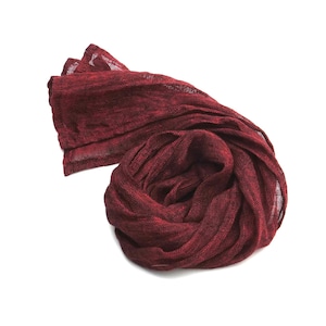 Lenço pequeno de linho vermelho escuro: gaze leve para pescoço, cabelo e cabeça.
