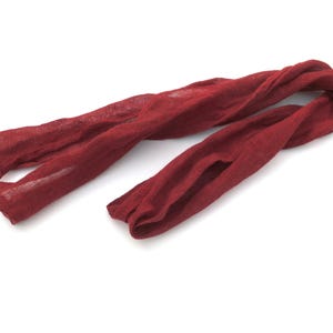 Sciarpa sottile in lino color rosso ciliegia: fascia per capelli in garza sottile, per collo, capelli, foulard.