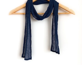 Sciarpa sottile in lino blu navy scuro: fascia per collo, testa e capelli in garza leggera