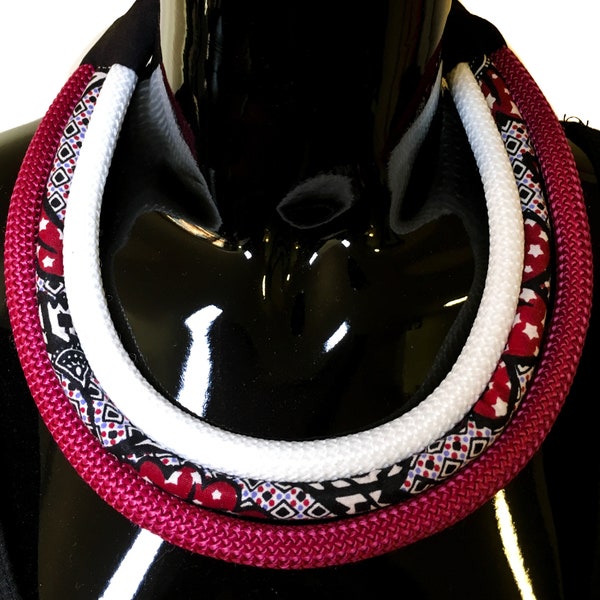 collier wax et cordons rose fuchsia multicolore tissu africain style ethnique