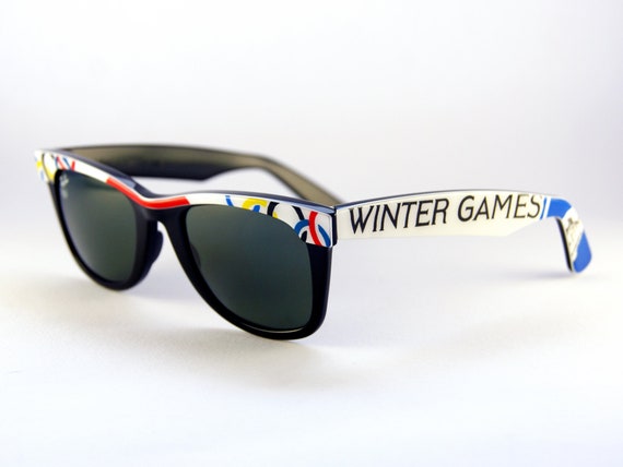 wayfarer sport sunglasses