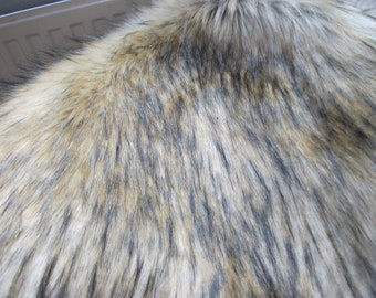 Super Luxury Faux Fur Fabric Material LONG SCARLET /& BLACK FLECK