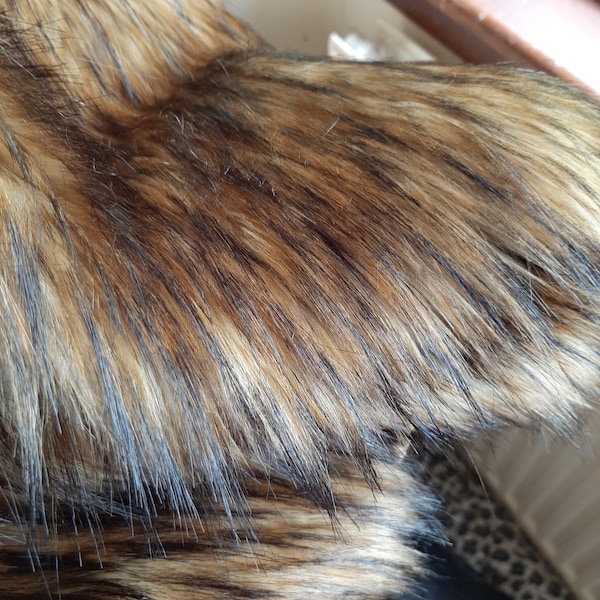 Luxury Extra Soft and Cuddly Long silky Willow Faux Fur 30-60mm  Several Shades of Brown & Grey  Pile with long golden Honey with dark Tips