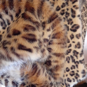 Luxury Super Soft  Very Realistic Golden Brown Jaguar 30-40mm pile Faux fur