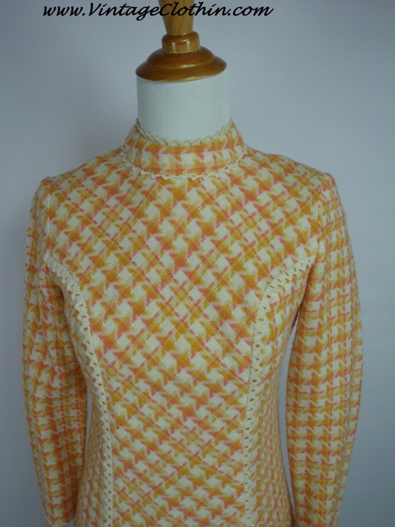 1960s Hartsville PA Plaid Mod Mini Dress, 1960s D… - image 4